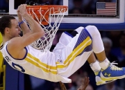 开云体育app-绿茵场外的决赛，厄瓜多尔与突尼斯的鏖战，一场超越欧冠的足球史诗