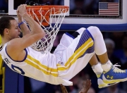 开云体育app-绿茵场外的决赛，厄瓜多尔与突尼斯的鏖战，一场超越欧冠的足球史诗