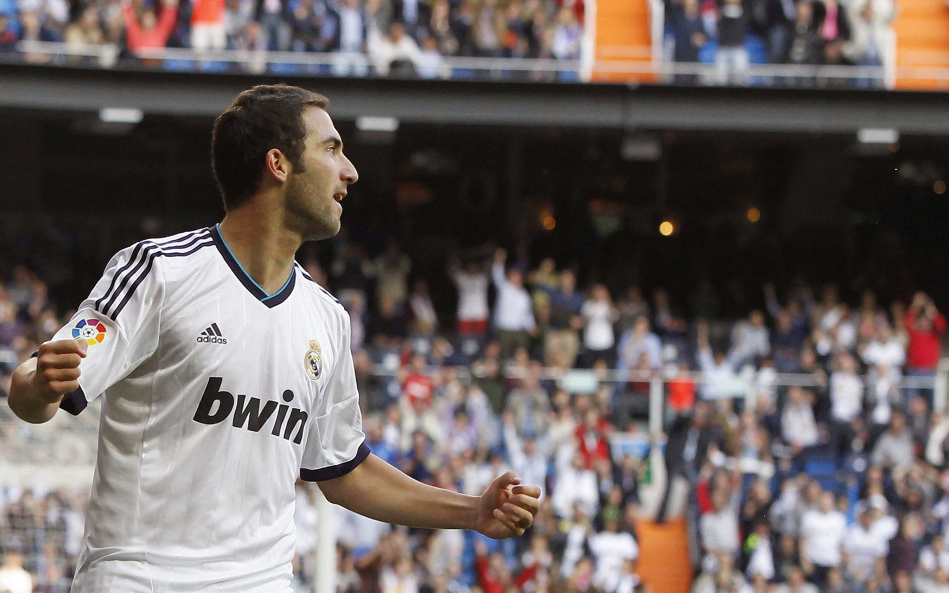 欧冠淘汰赛之夜，保罗关键时刻站出来